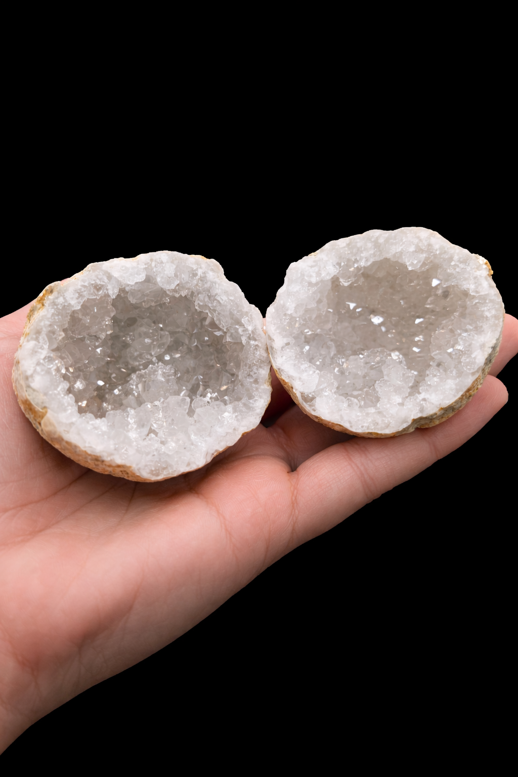 GEODA DE CUARZO NATURAL (2 MITADES – PIEZA COMPLETA)